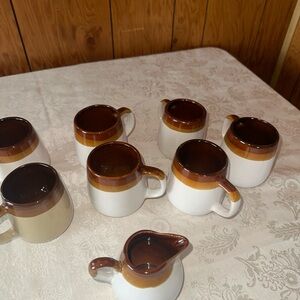 Two-Tone Ceramic Creamer and Mug Set